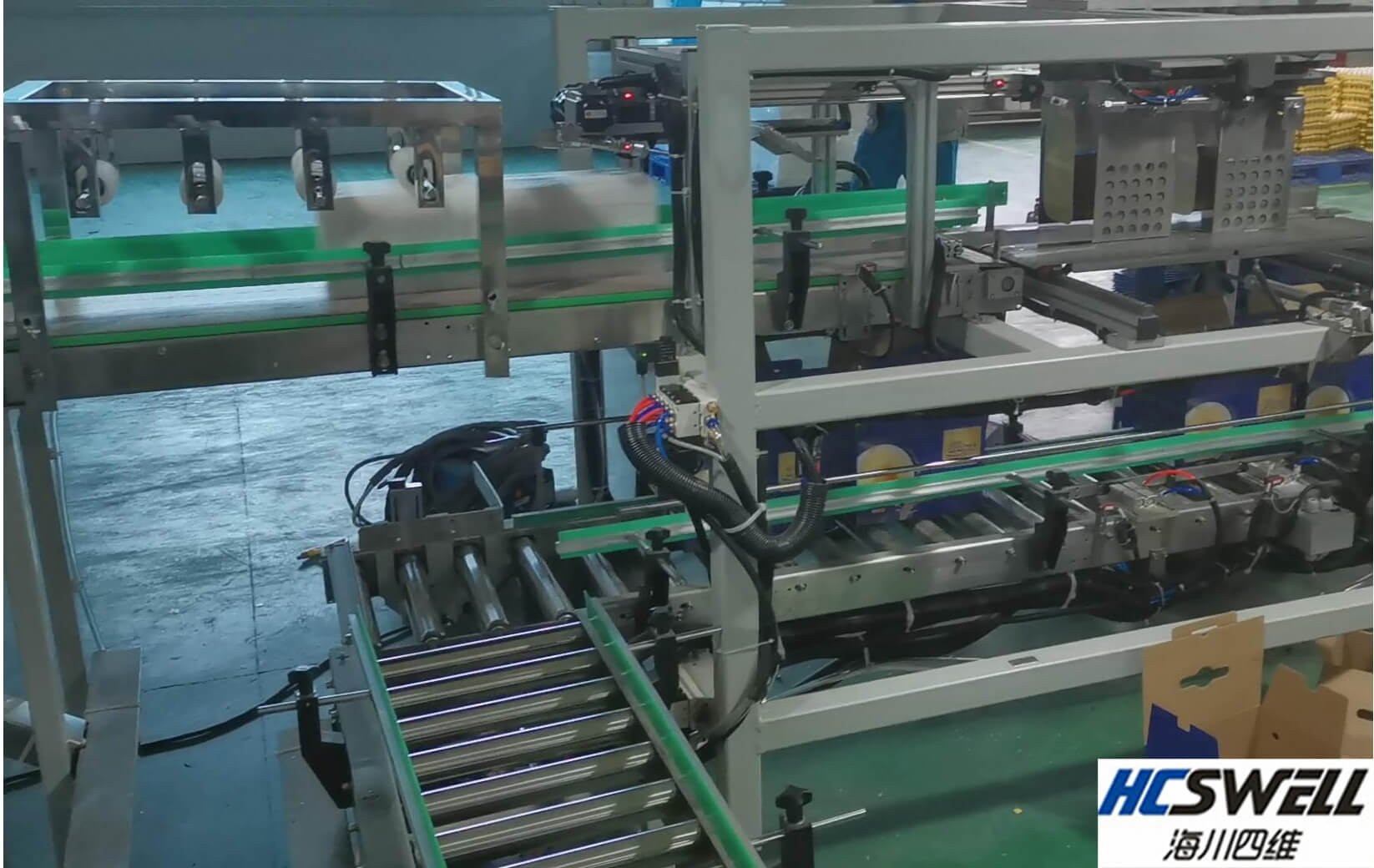 为什么越来越多的工厂选择海川自动装箱机？